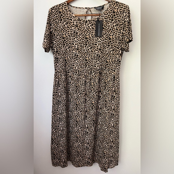 Wednesday’s Girl Maternity Dress cheetah Leopard Print NWT Size 14 NEW - Picture 2 of 8